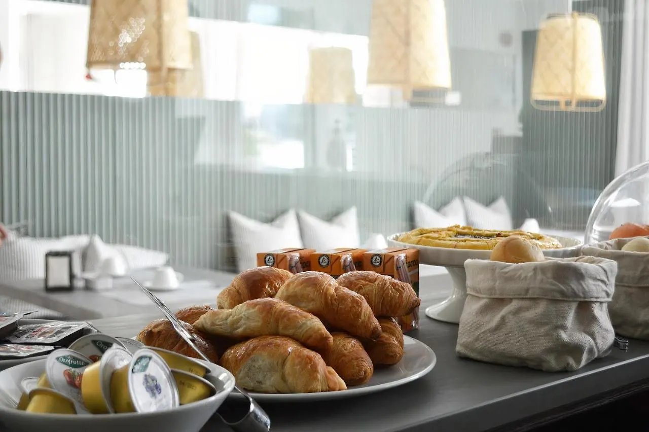 Hotel Riva E Mare Rimini Italy