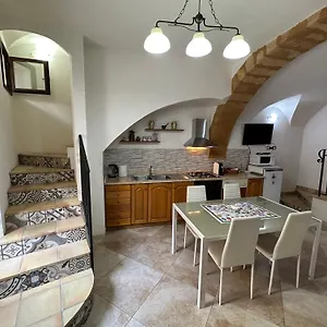  Hébergement de vacances Casa Ingoglia Italie