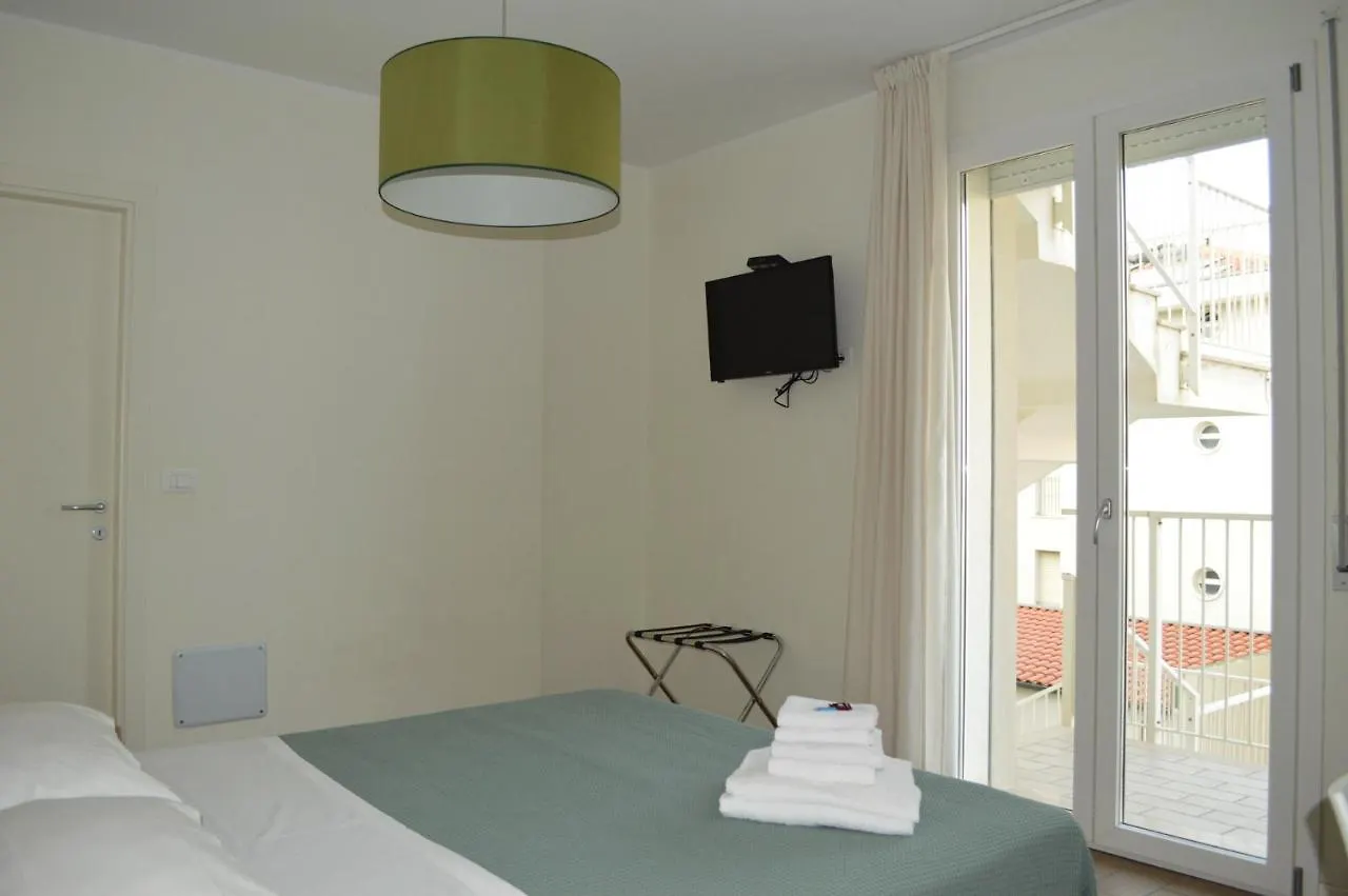 Hotel Riva E Mare Rimini 3*,  Włochy